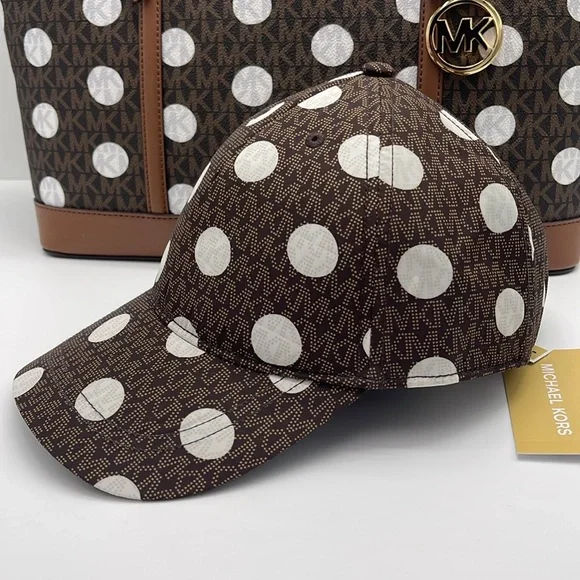 Michael Kors Women's Baseball Cap Hat Adjustable OS Chocolate BROWN DOTS
NWT - Picture 15 of 16